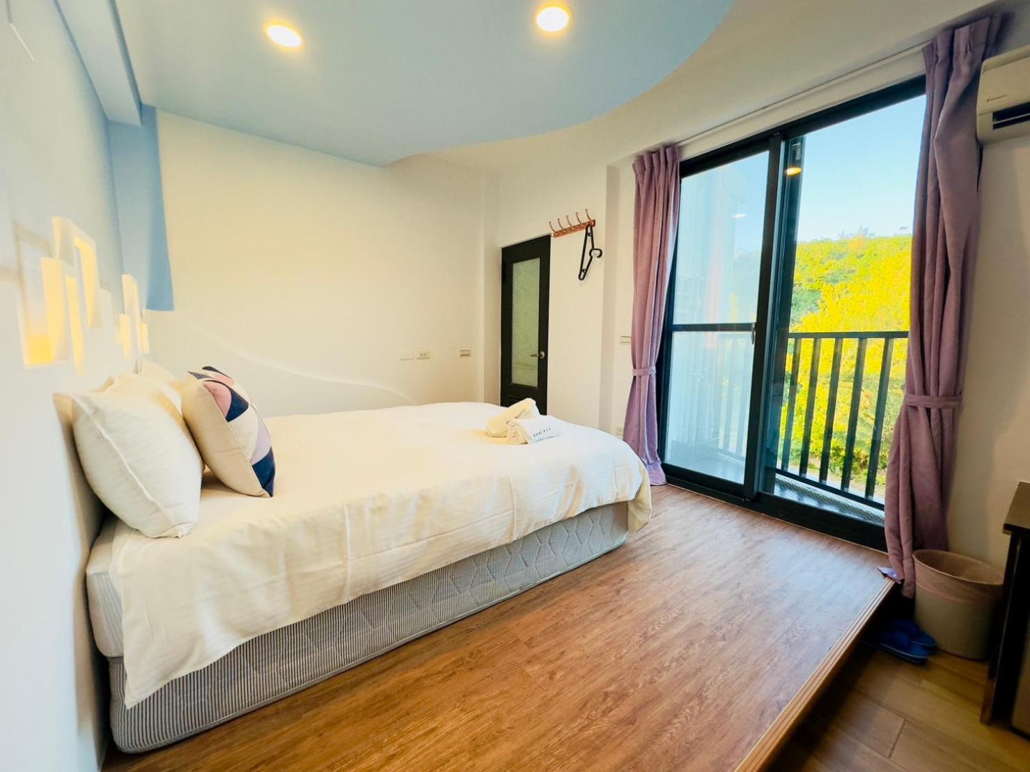南灣陽光皮小妞 Pii Hostel Нанвань Екстер'єр фото