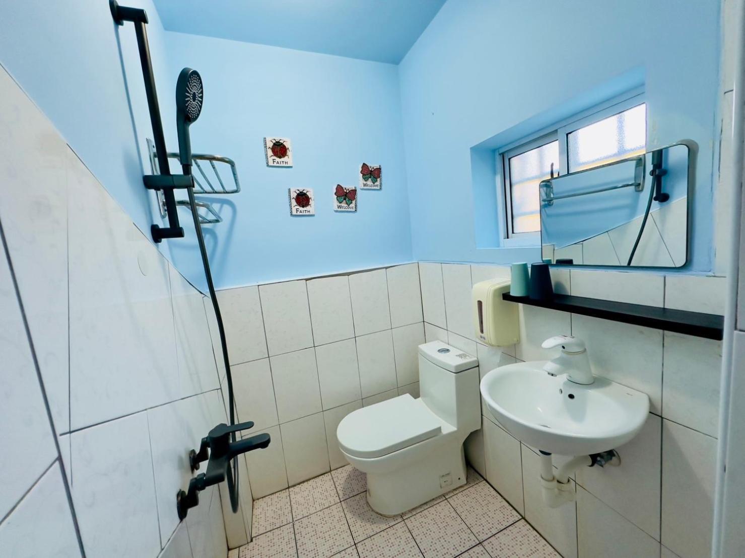 南灣陽光皮小妞 Pii Hostel Нанвань Екстер'єр фото